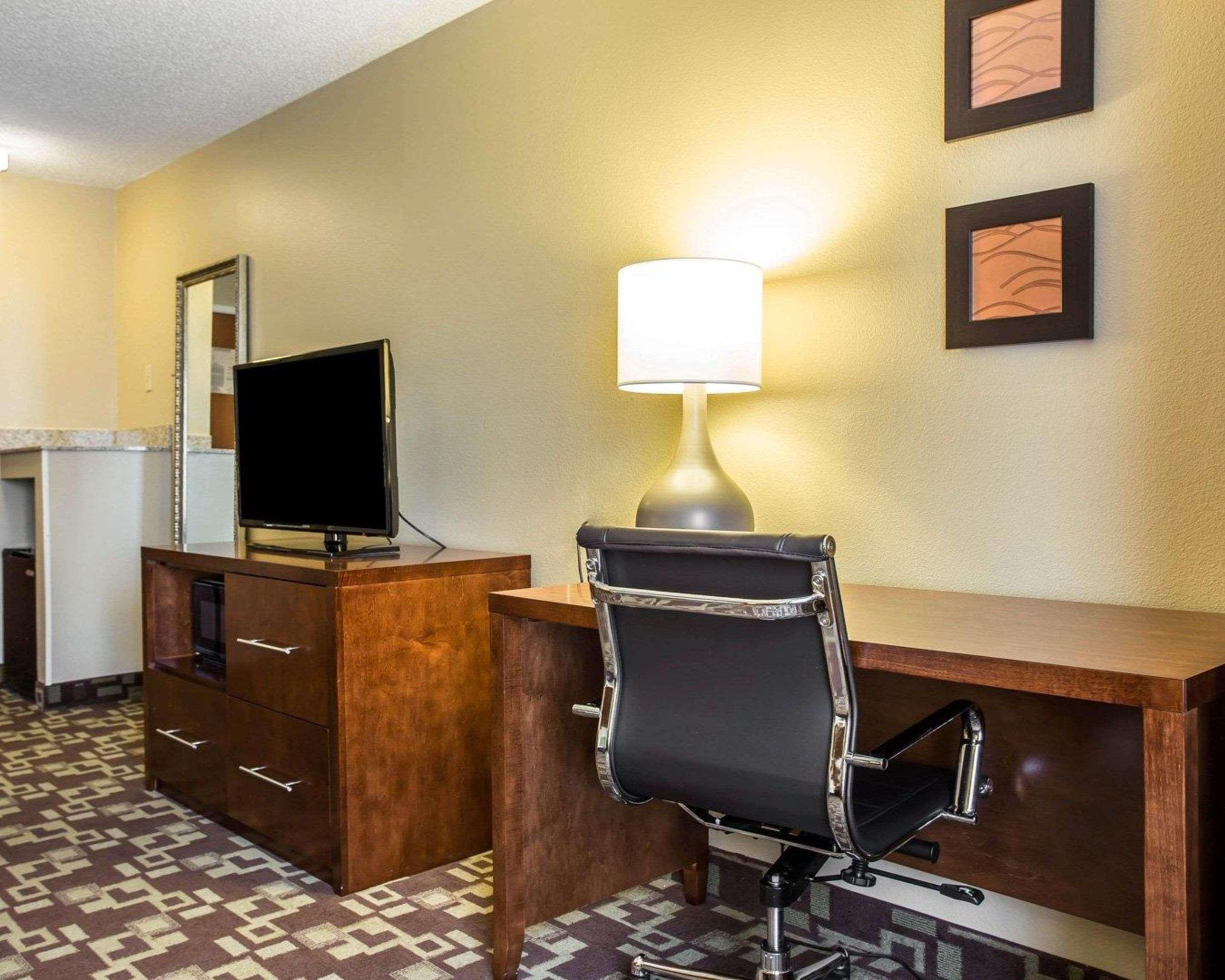Comfort Inn & Suites Walterboro I-95 Экстерьер фото