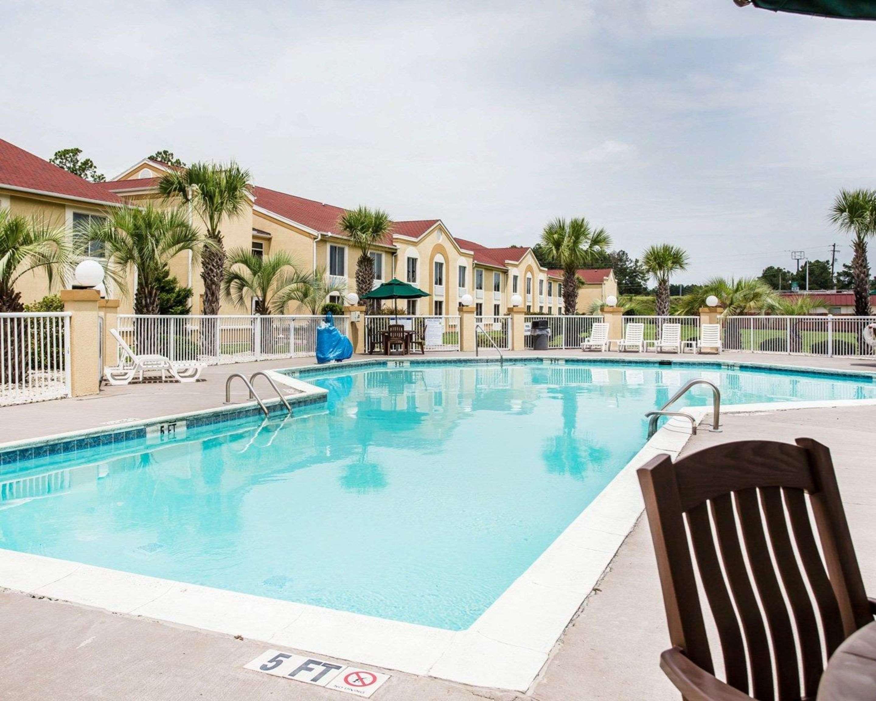 Comfort Inn & Suites Walterboro I-95 Экстерьер фото
