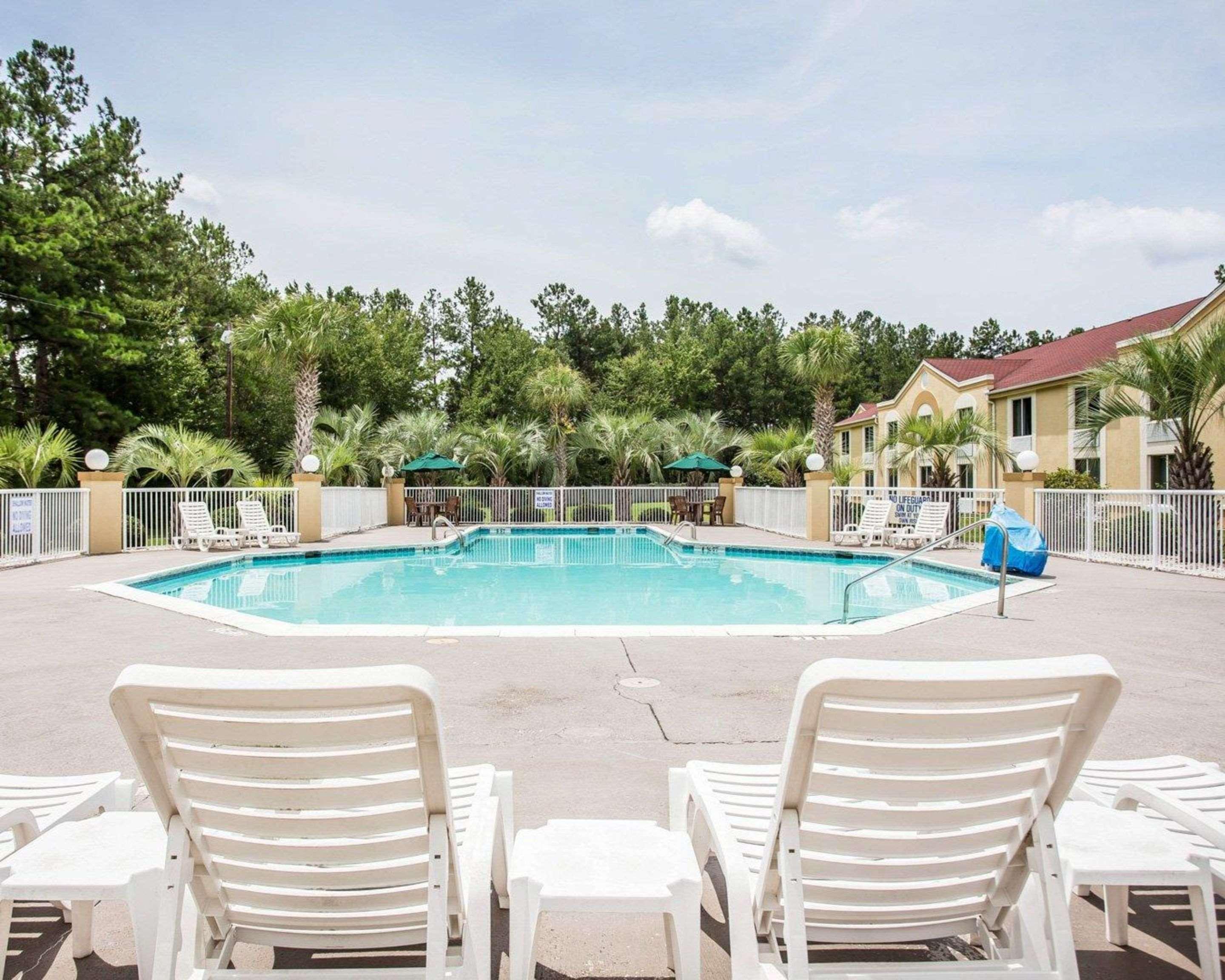 Comfort Inn & Suites Walterboro I-95 Экстерьер фото