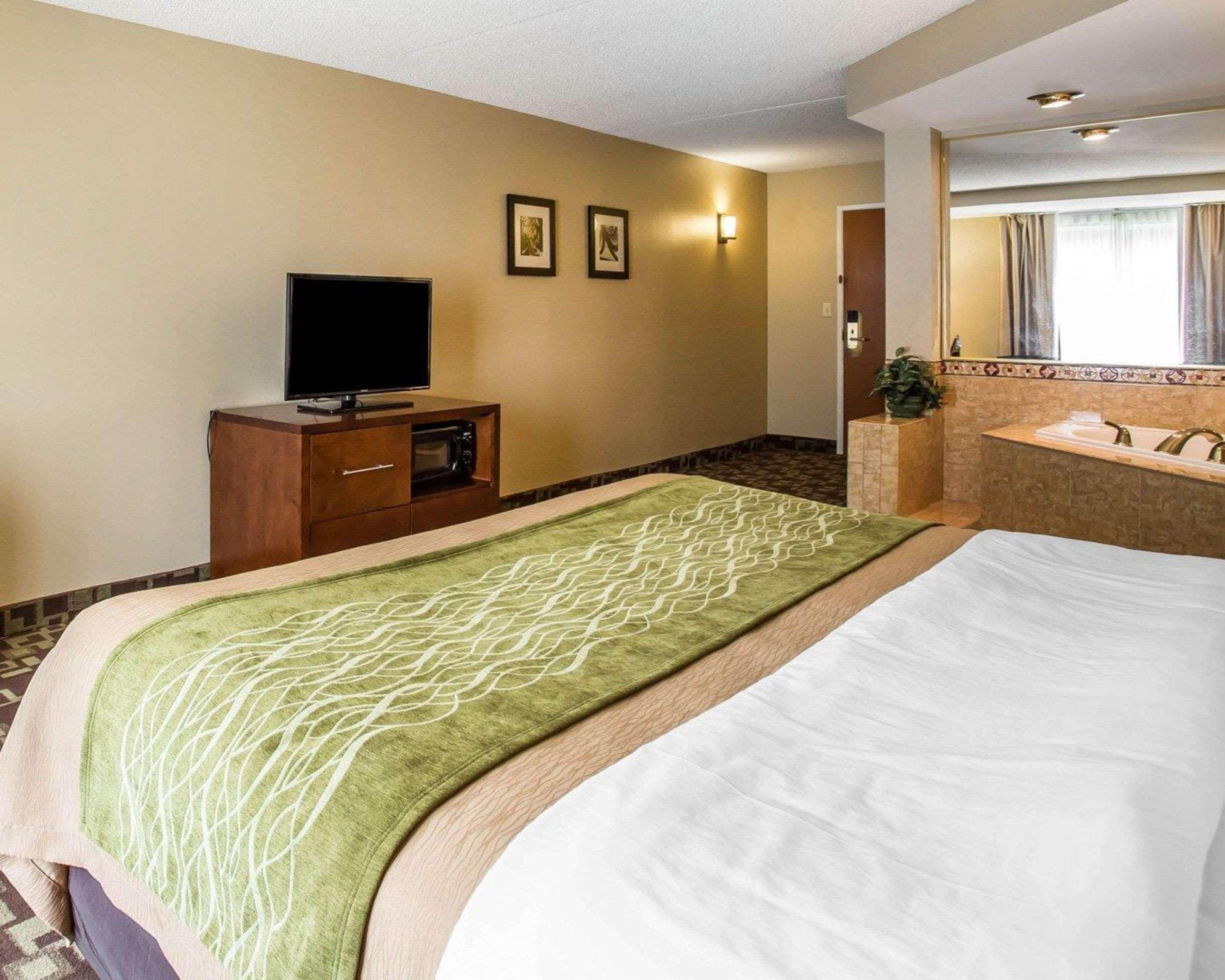Comfort Inn & Suites Walterboro I-95 Экстерьер фото