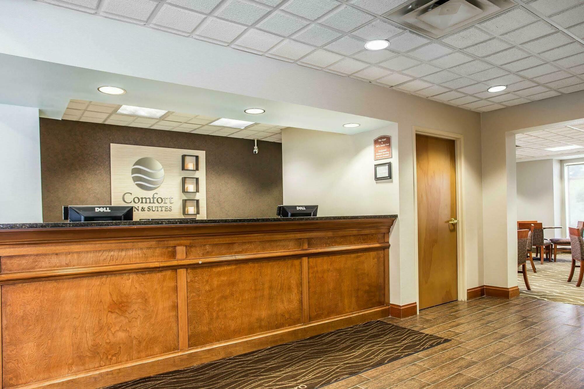Comfort Inn & Suites Walterboro I-95 Экстерьер фото
