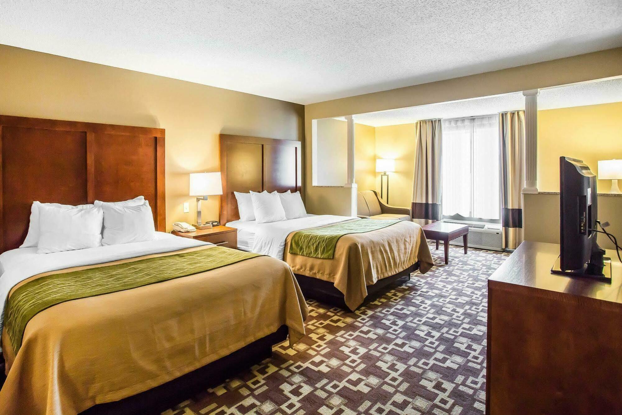 Comfort Inn & Suites Walterboro I-95 Экстерьер фото