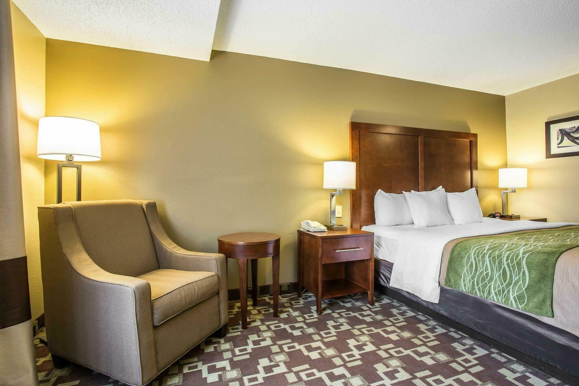 Comfort Inn & Suites Walterboro I-95 Экстерьер фото